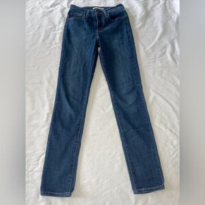 Levis Jeans 721 Womens Size 28 High Rise Skinny Dark Blue Stretch Denim